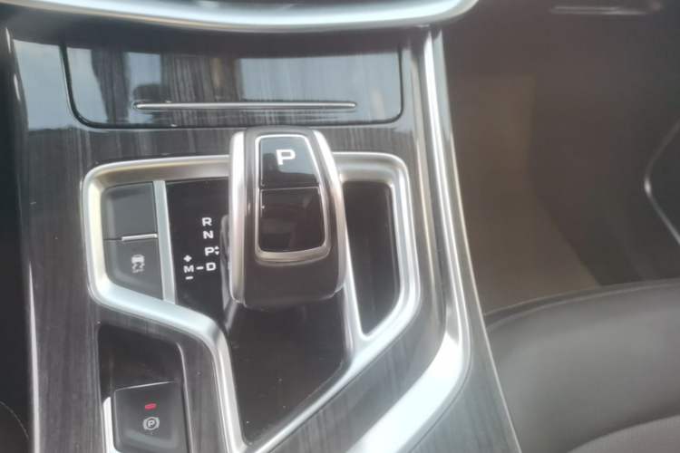 Used Geely Auto Jiajie 2021 1.8TD DCT Comfort Model Gear Lever