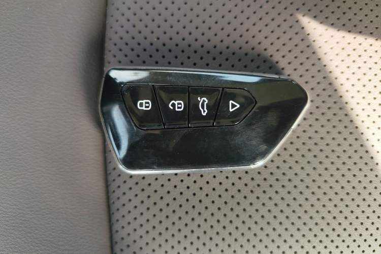 Used Geely Auto Jiajie 2021 1.8TD DCT Comfort Model Interior 1