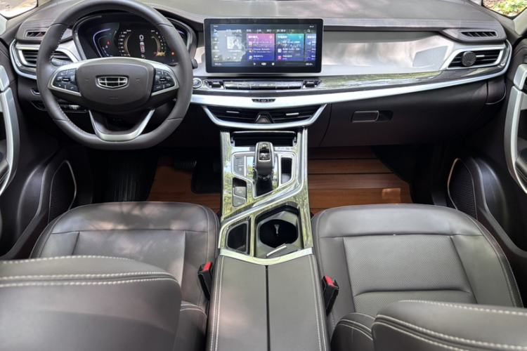 Used Geely Auto Jiajie 2021 1.8TD DCT Luxury Model Interior 2