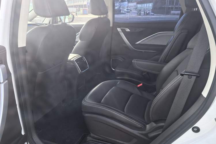 Used Geely Auto Jiajie 2021 1.8TD DCT Luxury Model Interior 3