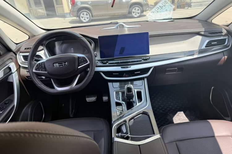 Used Geely Auto Jiajie 2021 1.8TD DCT Luxury Model Interior 3