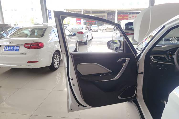 Used Geely Auto Jiajie 2021 1.8TD DCT Luxury Model Interior 7