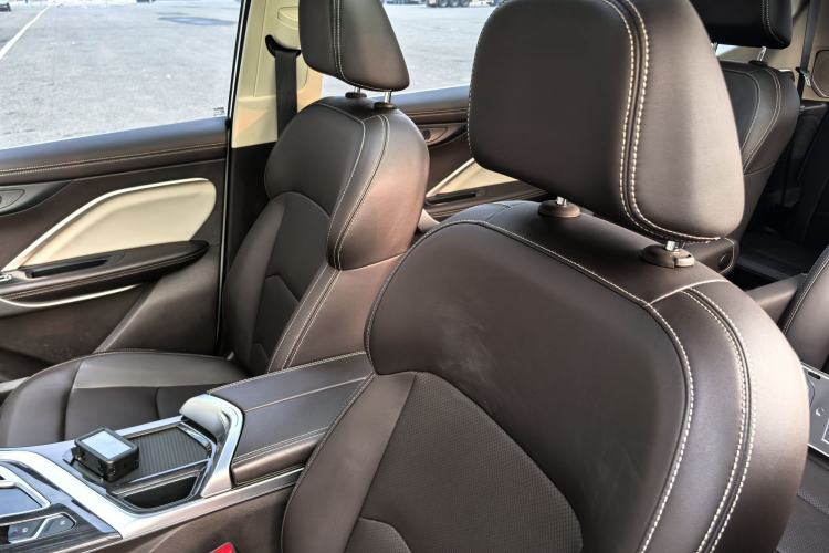 Used Geely Auto Jiajie 2021 1.8TD DCT Luxury Model Interior 8