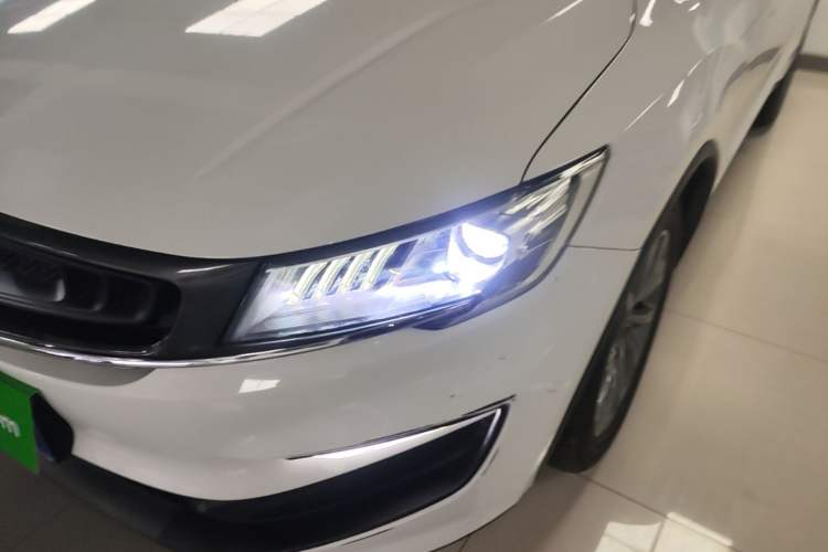 Used Geely Auto Jiajie 2021 1.8TD DCT Luxury Model Left Front Headlight