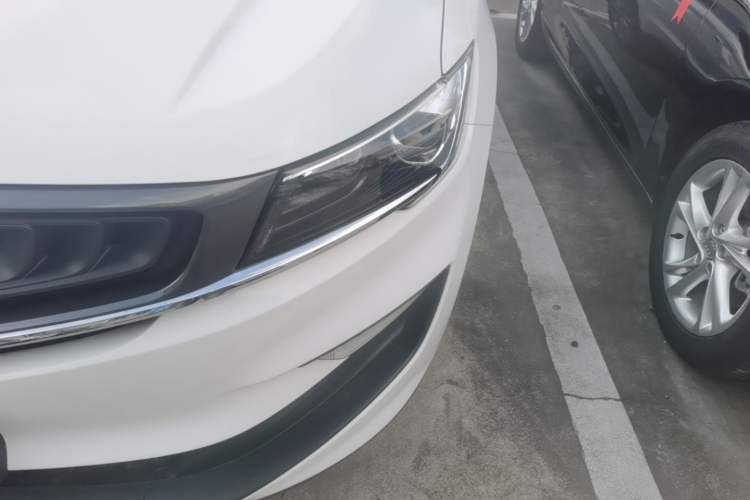 Used Geely Auto Jiajie 2021 1.8TD DCT Comfort Model Left Front Headlight