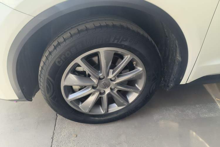 Used Geely Auto Jiajie 2021 1.8TD DCT Comfort Model Left Front Wheel Hub