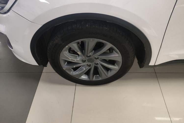 Used Geely Auto Jiajie 2021 1.8TD DCT Luxury Model Left Front Wheel Hub
