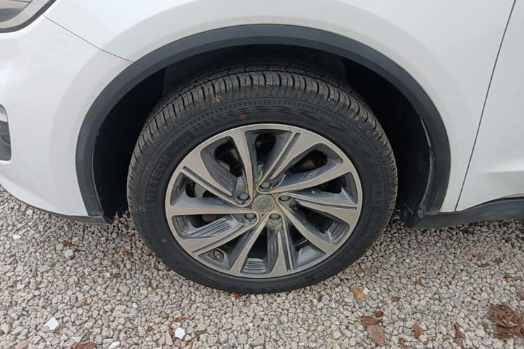 Used Geely Auto Jiajie 2021 Zhiqing 1.5TD DCT Luxury Model Left Front Wheel Hub