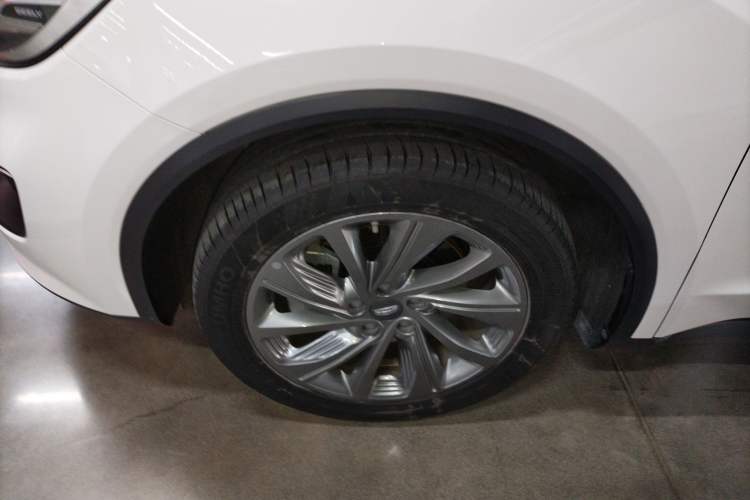 Used Geely Auto Jiajie 2021 1.8TD DCT Luxury Model Left Front Wheel Hub