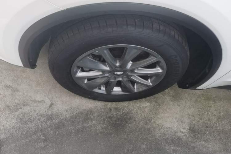 Used Geely Auto Jiajie 2021 1.8TD DCT Comfort Model Left Front Wheel Hub