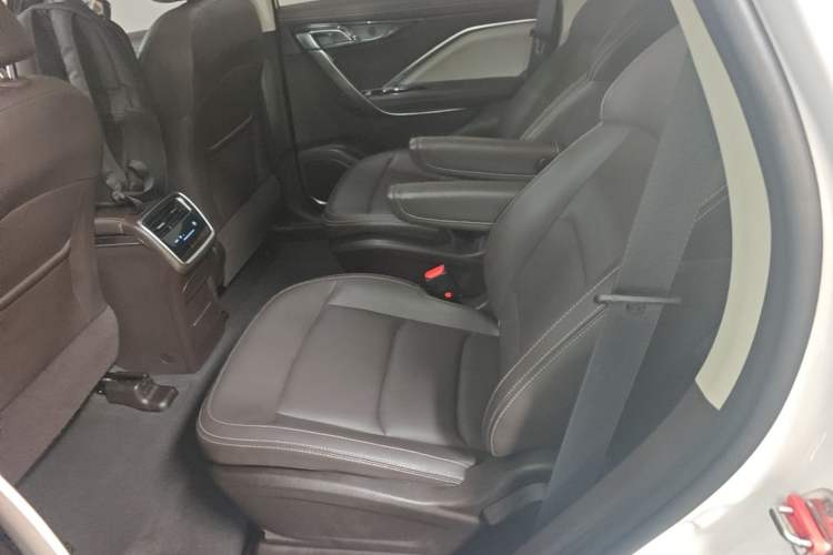 Used Geely Auto Jiajie 2021 Zhiqing 1.5TD DCT Luxury Model Left Rear Seat