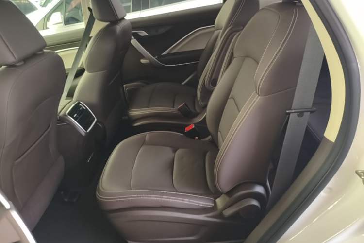 Used Geely Auto Jiajie 2021 1.8TD DCT Luxury Model Left Rear Seat