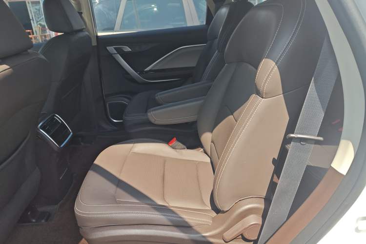 Used Geely Auto Jiajie 2021 1.8TD DCT Luxury Model Left Rear Seat