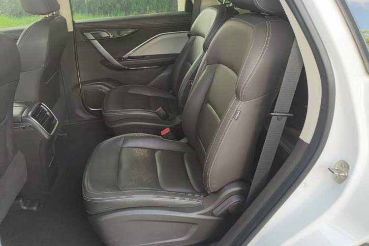 Used Geely Auto Jiajie 2021 Zhiqing 1.5TD DCT Luxury Model Left Rear Seat