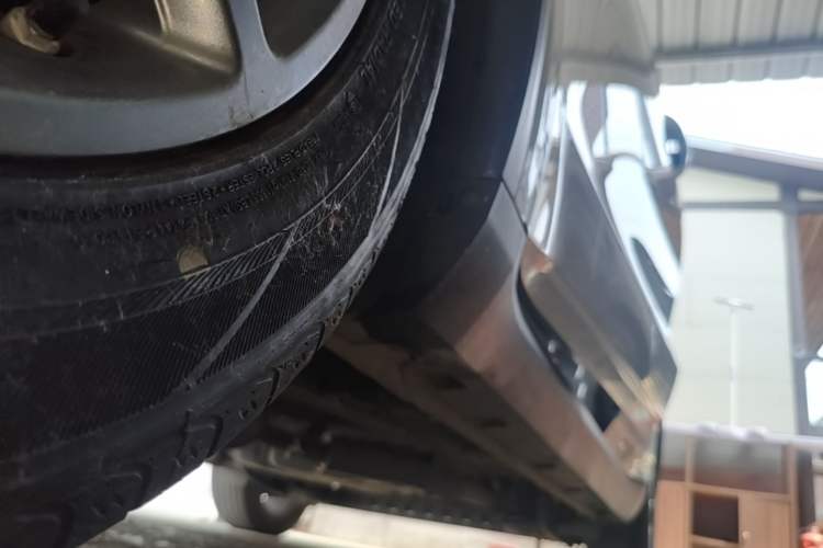 Used Geely Auto Jiajie 2021 1.8TD DCT Comfort Model Left Side Sill
