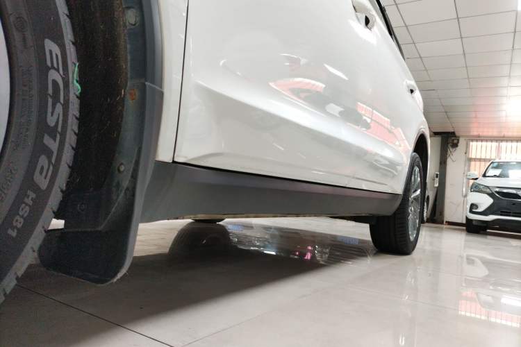 Used Geely Auto Jiajie 2021 1.8TD DCT Luxury Model Left Side Sill