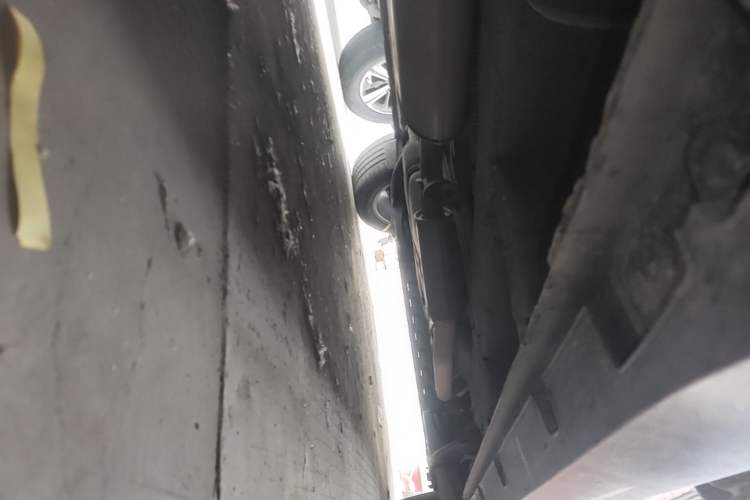 Used Geely Auto Jiajie 2021 1.8TD DCT Luxury Model Left Side Sill