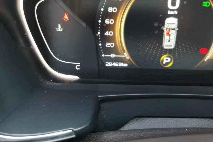 Used Geely Auto Jiajie 2021 1.8TD DCT Luxury Model Odometer Close Up
