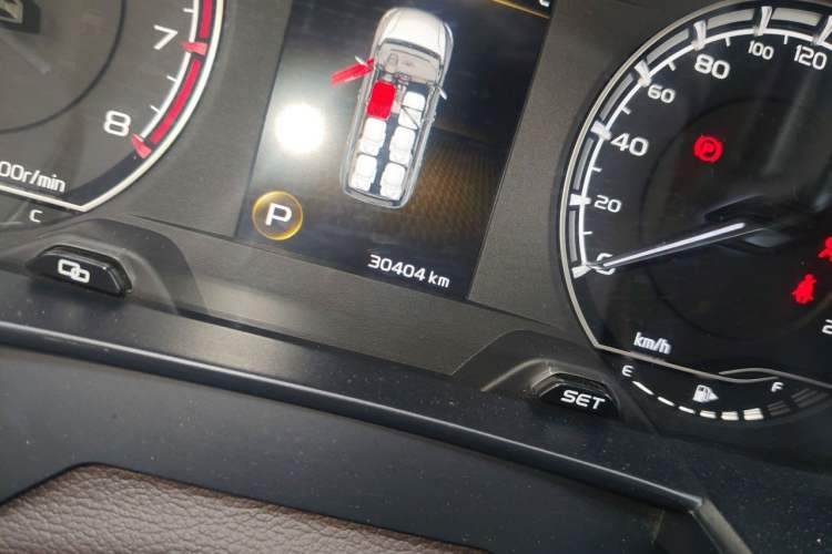 Used Geely Auto Jiajie 2021 1.8TD DCT Comfort Model Odometer Close Up