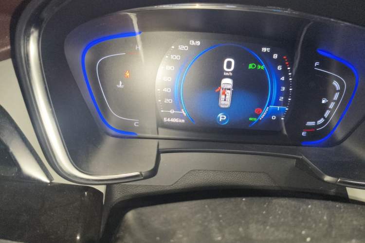 Used Geely Auto Jiajie 2021 1.8TD DCT Luxury Model Odometer Close Up