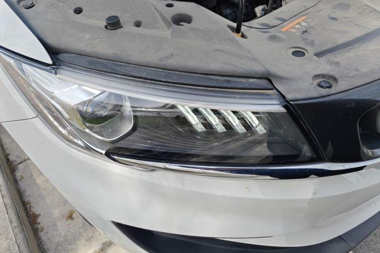 Used Geely Auto Jiajie 2021 1.8TD DCT Luxury Model Right Front Headlight