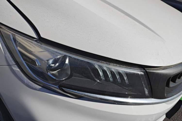 Used Geely Auto Jiajie 2021 1.8TD DCT Comfort Model Right Front Headlight