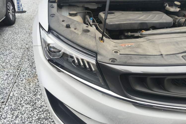 Used Geely Auto Jiajie 2021 1.8TD DCT Luxury Model Right Front Headlight
