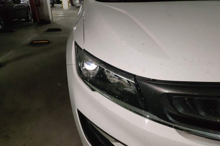 Used Geely Auto Jiajie 2021 1.8TD DCT Standard Edition Right Front Headlight