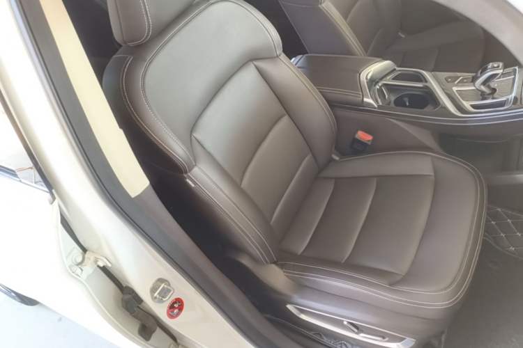 Used Geely Auto Jiajie 2021 Zhiqing 1.5TD DCT Luxury Model Right Front Seat