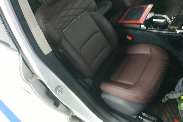 Used Geely Auto Jiajie 2021 1.8TD DCT Luxury Model Right Front Seat