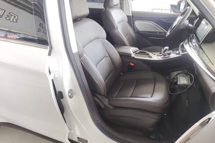 Used Geely Auto Jiajie 2021 1.8TD DCT Luxury Model Right Front Seat