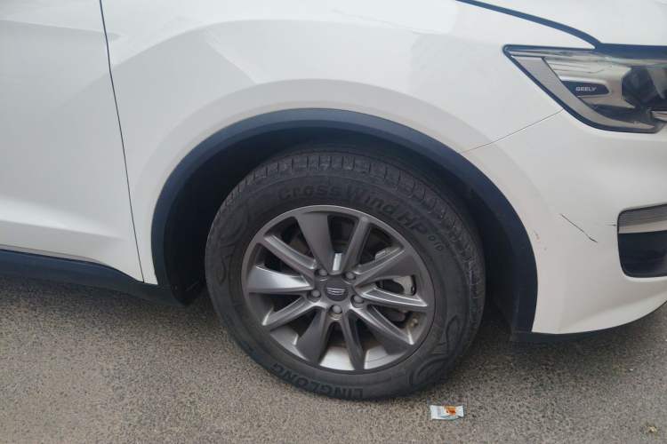 Used Geely Auto Jiajie 2021 1.8TD DCT Comfort Model Right Front Wheel Hub