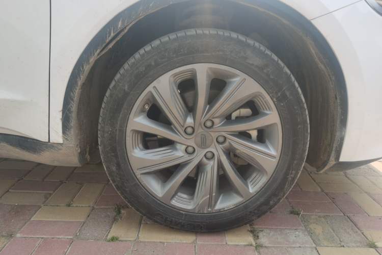 Used Geely Auto Jiajie 2021 1.8TD DCT Luxury Model Right Front Wheel Hub