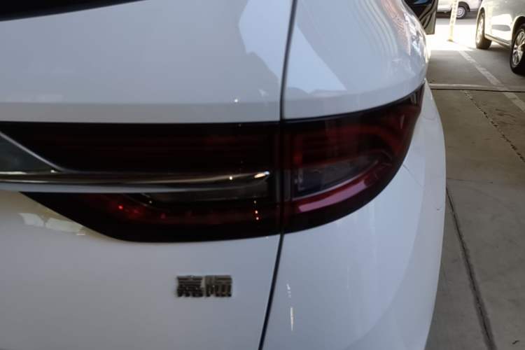 Used Geely Auto Jiajie 2021 Zhiqing 1.5TD DCT Luxury Model Right Rear Taillight