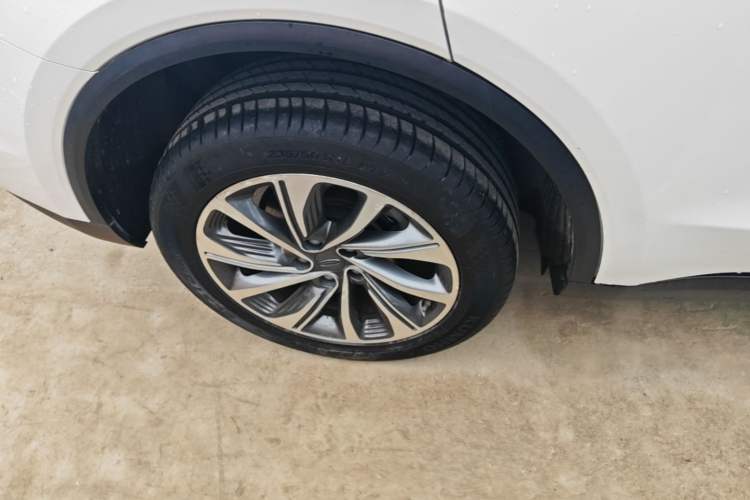 Used Geely Auto Jiajie 2021 1.8TD DCT Luxury Model Right Rear Wheel Hub