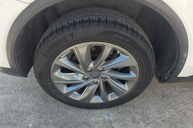 Used Geely Auto Jiajie 2021 1.8TD DCT Luxury Model Right Rear Wheel Hub