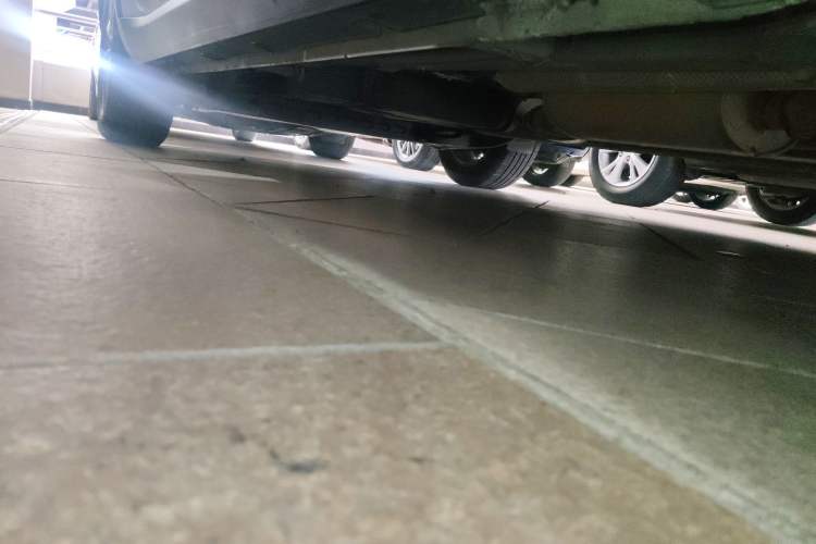 Used Geely Auto Jiajie 2021 1.8TD DCT Comfort Model Right Side Sill