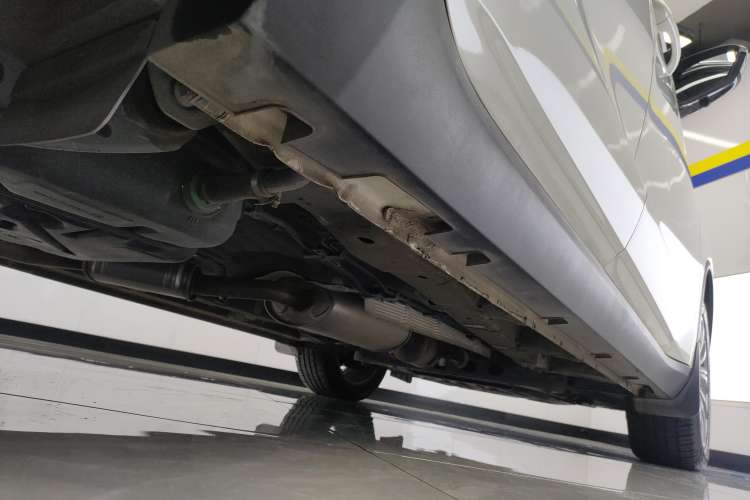Used Geely Auto Jiajie 2021 1.8TD DCT Luxury Model Right Side Sill