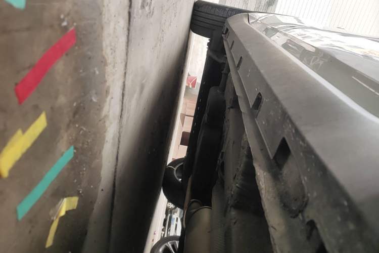 Used Geely Auto Jiajie 2021 1.8TD DCT Luxury Model Right Side Sill