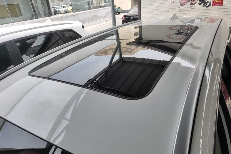 Used Geely Auto Jiajie 2021 1.8TD DCT Luxury Model Roof