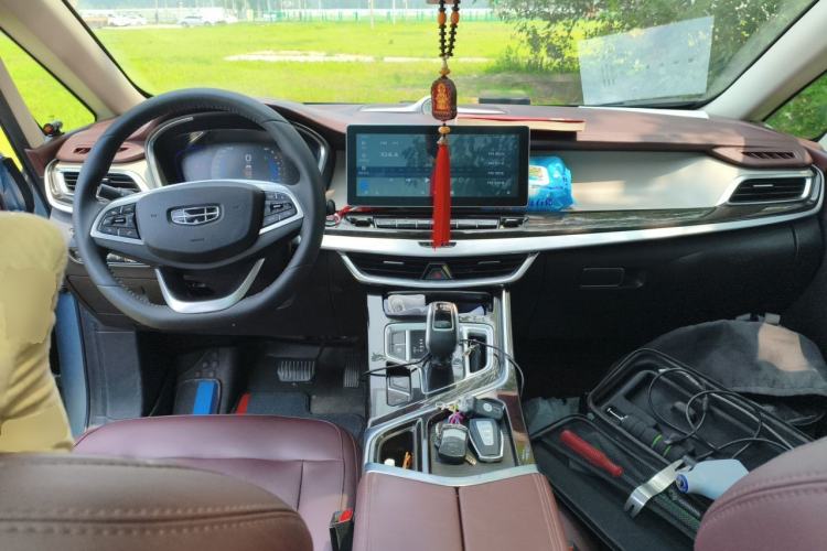 Used Geely Auto Jiajie 2022 1.8TD DCT Platinum Deluxe Edition Center Console