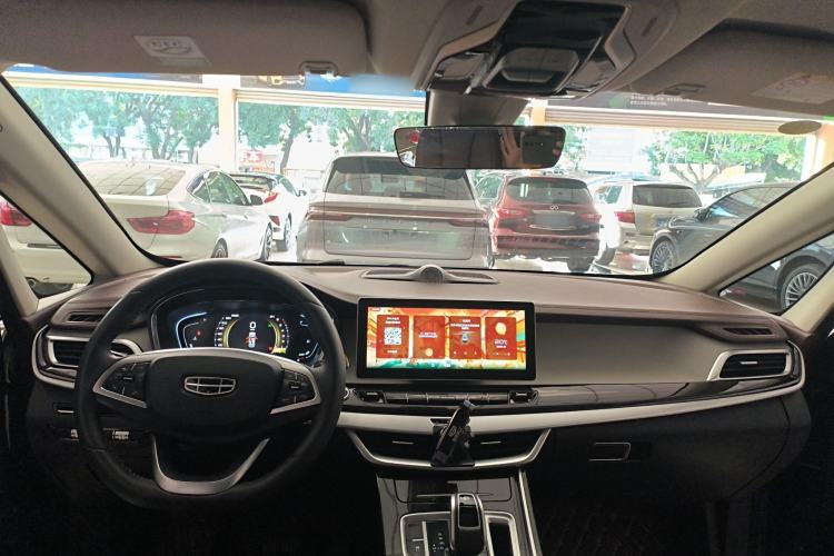Used Geely Auto Jiajie 2022 1.8TD DCT Platinum Luxury Edition Center Console