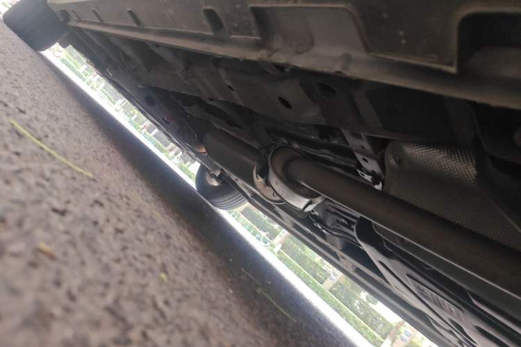 Used Geely Auto Jiajie 2022 1.8TD DCT Platinum Comfort Model Chassis Rear Left