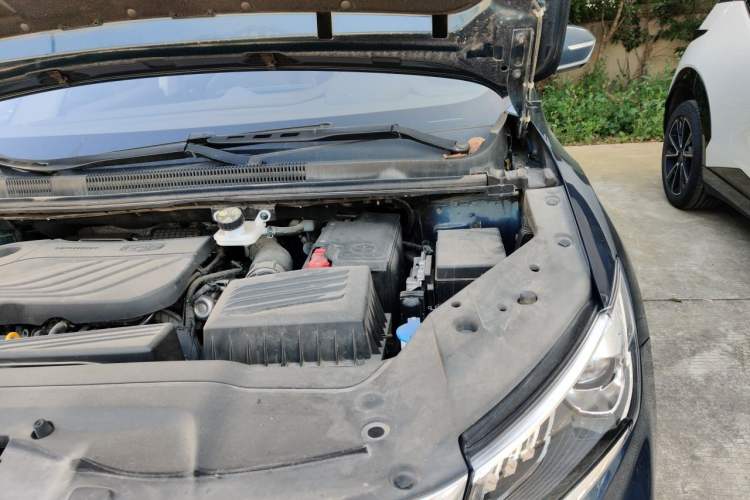 Used Geely Auto Jiajie 2022 1.8TD DCT Platinum Luxury Edition Engine Bay Left
