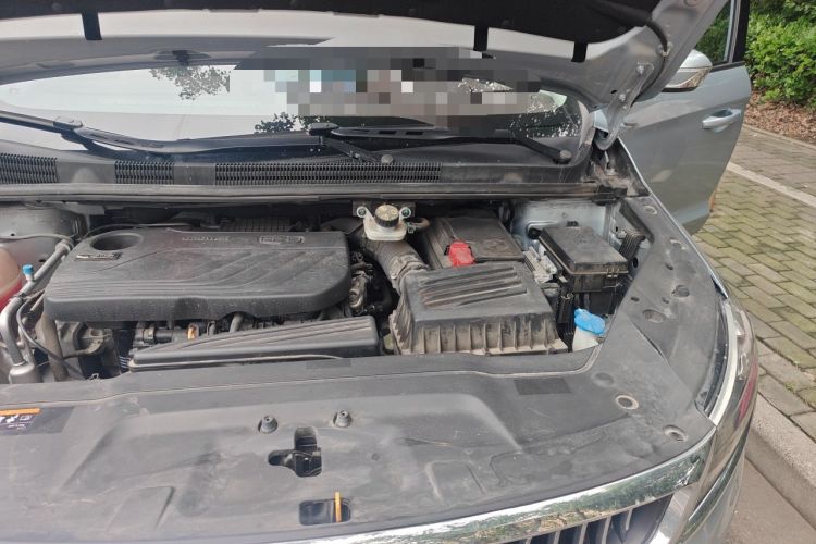Used Geely Auto Jiajie 2022 1.8TD DCT Platinum Comfort Model Engine Bay Left