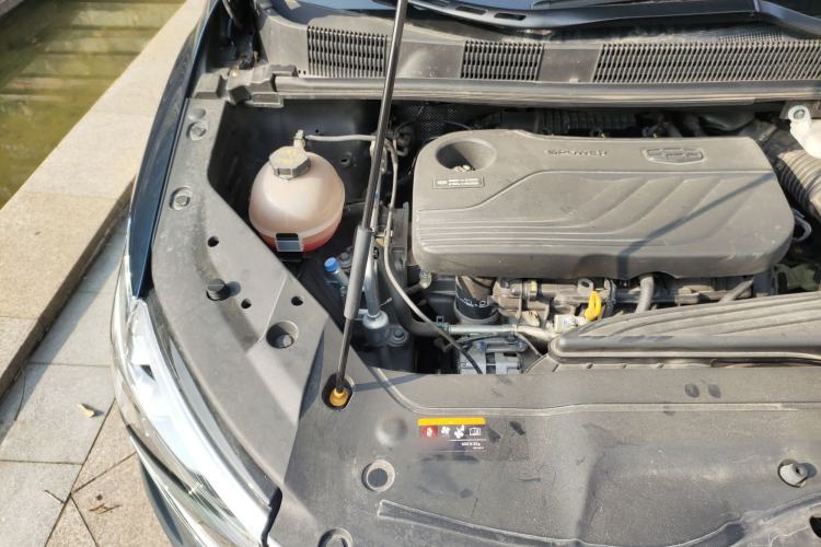 Used Geely Auto Jiajie 2022 1.8TD DCT Platinum Luxury Edition Engine Bay Right