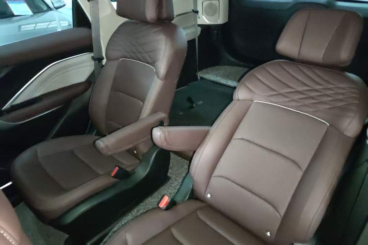 Used Geely Auto Jiajie 2022 1.8TD DCT Platinum Comfort Model Interior 1