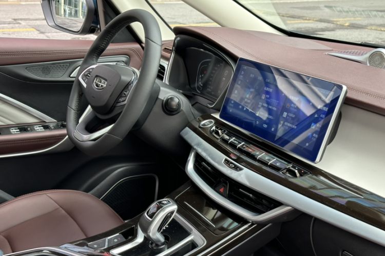 Used Geely Auto Jiajie 2022 1.8TD DCT Platinum Luxury Edition Interior 1