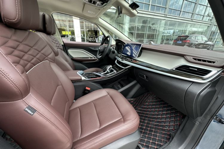 Used Geely Auto Jiajie 2022 1.8TD DCT Platinum Luxury Edition Interior 4