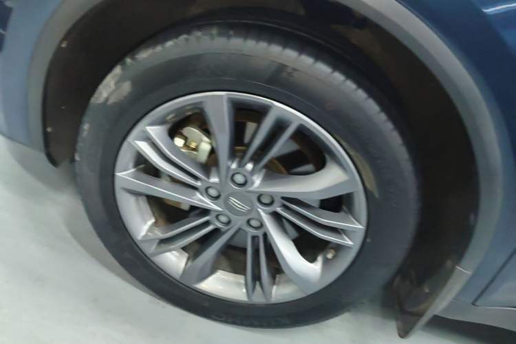Used Geely Auto Jiajie 2022 1.8TD DCT Platinum Luxury Edition Left Front Wheel Hub